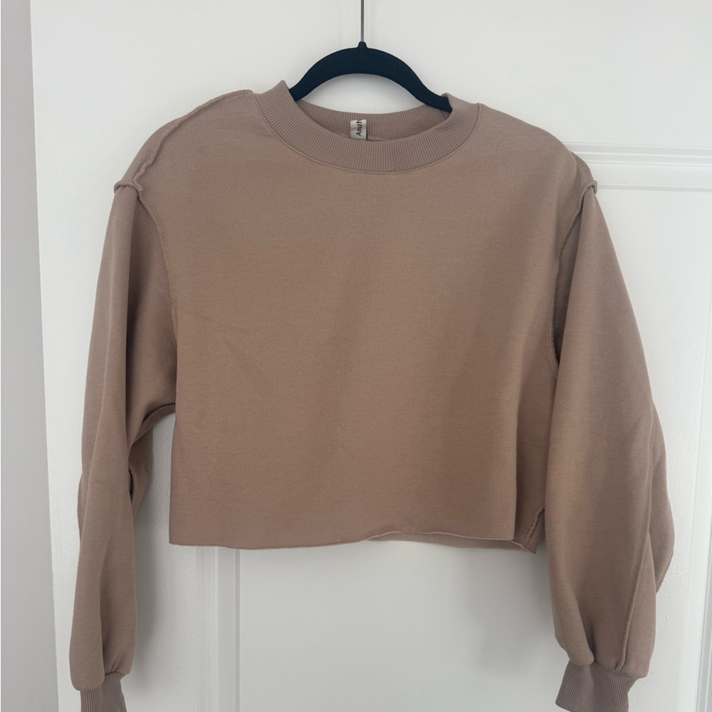 Amazon Women's Beige Crop Top